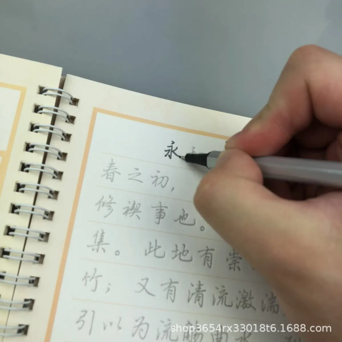 Kit with 12 Fine Line Pens Tip 0.4 Type