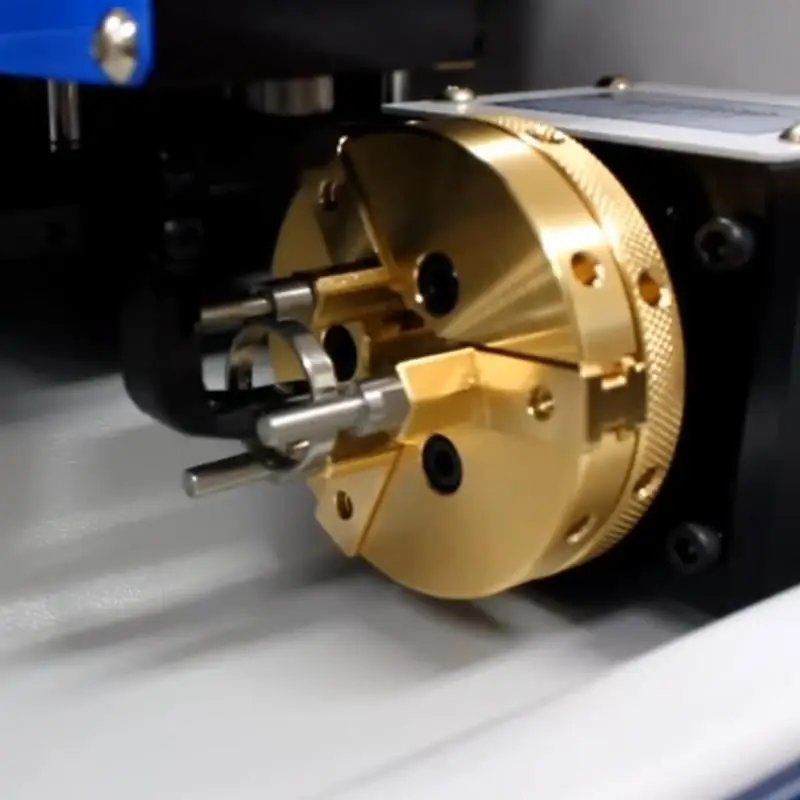 ماكينة نقش CNC صغيرة، ماكينة نقش بنمط حروف الحلقة الداخلية والخارجية باللون الذهبي والفضي