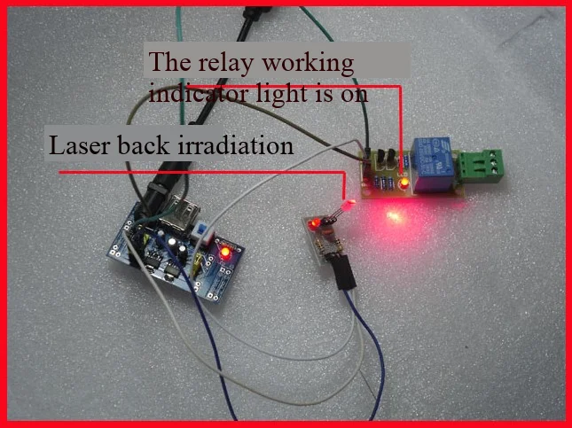 Das Lasersensor-Empfangsmodul (unmodulierter Röhrenempfänger) verfügt über einen hochintensiven Laserausgang. – Detail 4