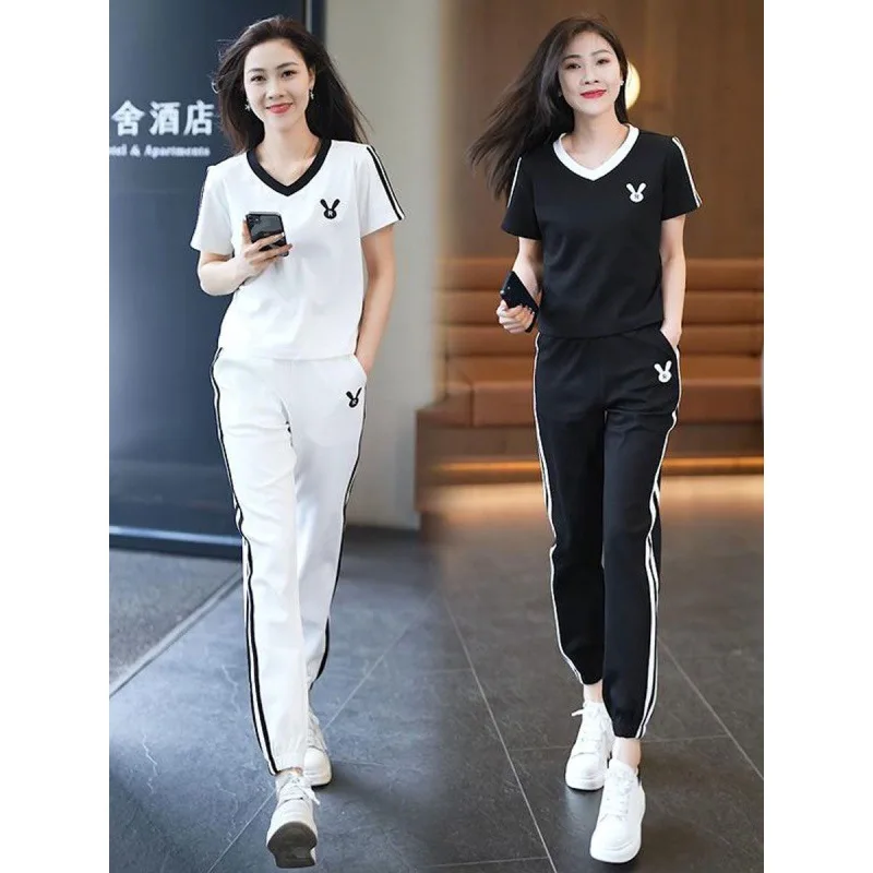 Leisure Sports Set for Women\'s 2024 New Korean Summer Style Fashionable Short Sleeved Wide Leg Pants Two Piece Set