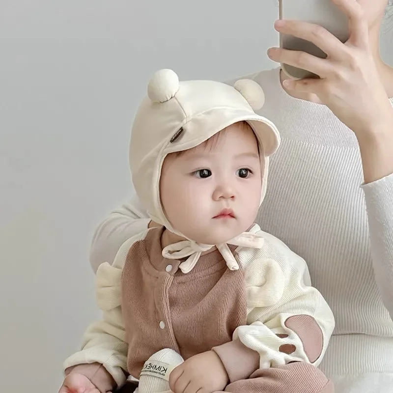 

Милая детская шапка с защитой ушей, весенняя шапка для новорожденных, теплый головной убор с помпоном для младенцев, плюшевый шарик, детская шапочка