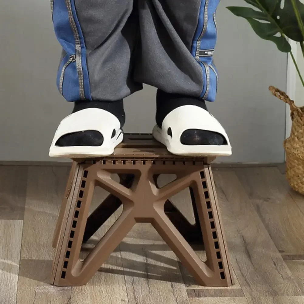 banqueta-dobravel-de-plastico-portatil-multiuso-dos-desenhos-animados-fezes-das-criancas-caminhadas-ao-ar-livre-pesca-cadeira-dobravel