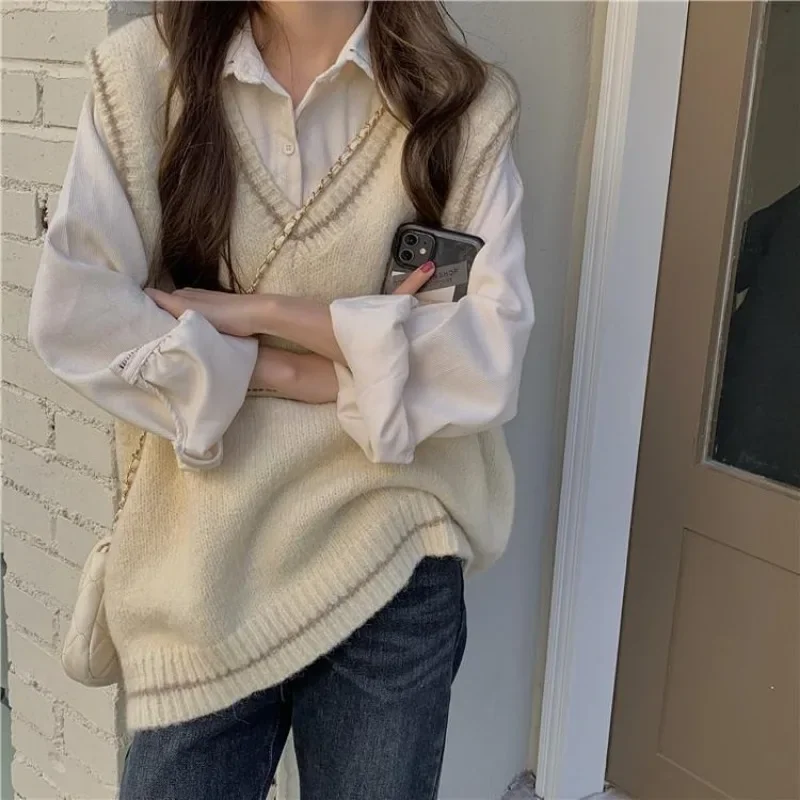 

Japan Style Sweater Vests Women V-neck Schoolgirl Casual Autumn Ulzzang Feminino Fashion Lovely Retro Sweet Streetwear Knitted