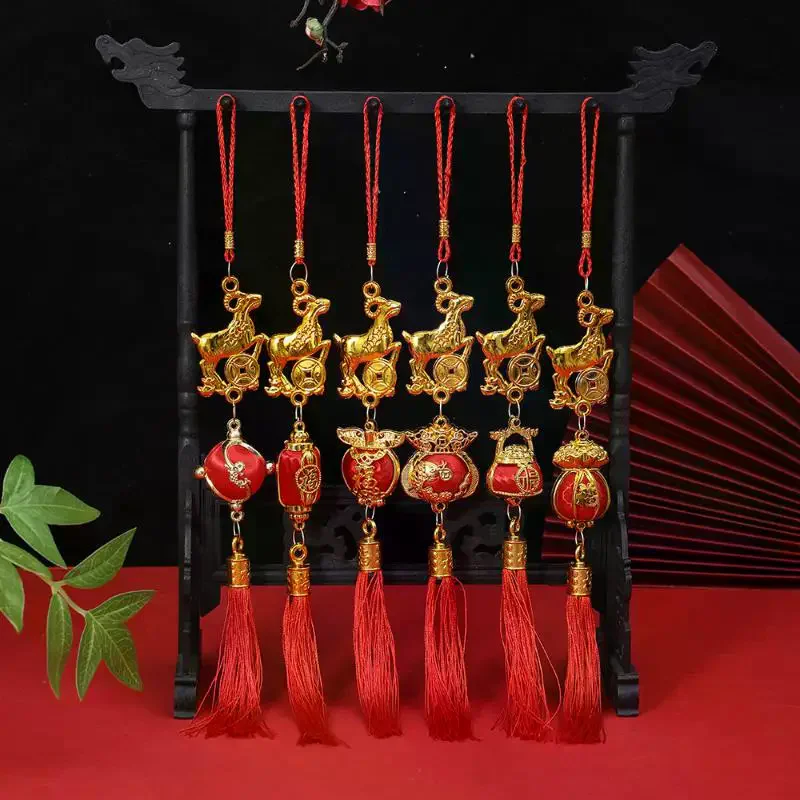 Chinese New Year 2027 Goat Hanging Ornaments Gold Lucky Design Red Tassels For Spring Festival Home Wall Decor