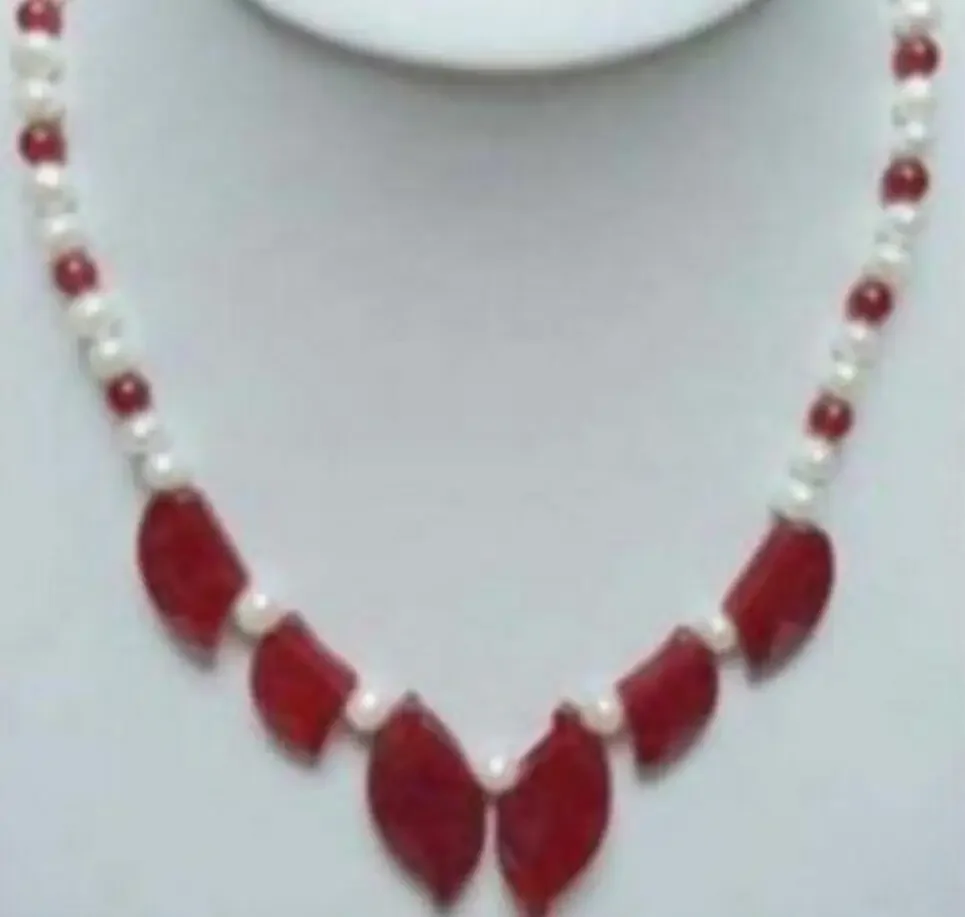 

white pearl and red Ruby necklace 18