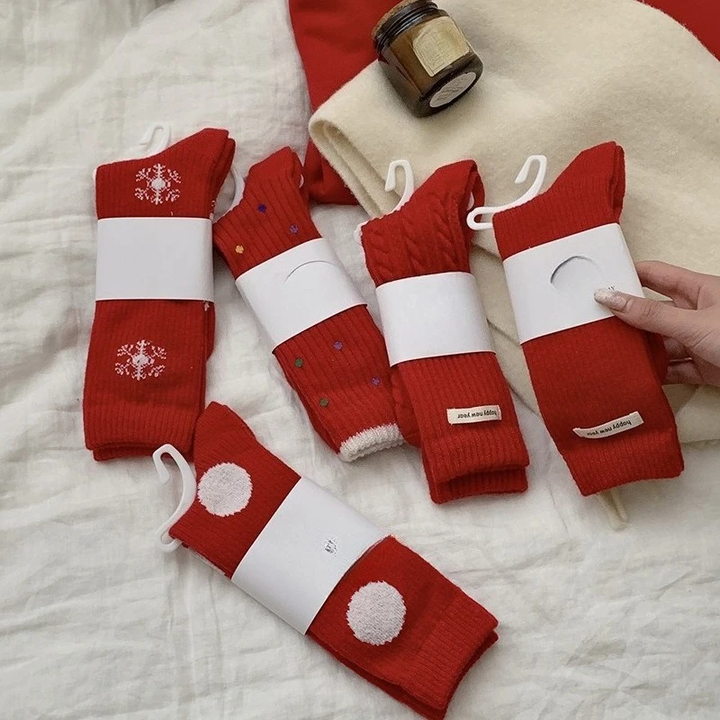 

5 Pairs Autumn and Winter New Year's Good Luck Red Festive Mid Tube Socks with Thick Velvet and Warm Women's Long Socks 2025