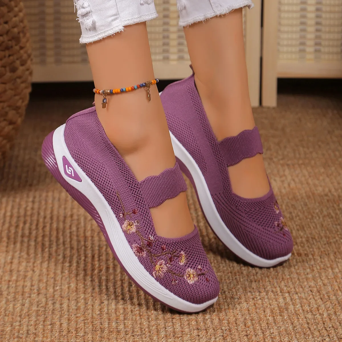 New Summer Mother Shoes Soft Sole Comfortable Breathable Middle-aged and Elderly Single Shoes Old Lady Non-slip Grandma Shoes