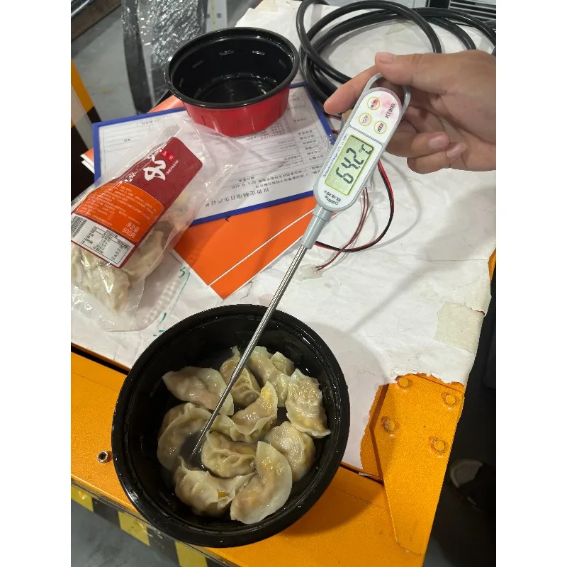 تخصيص آلة بيع المبيعات الساخنة للزلابية المعكرونة ريمون مع الفريزر وبخار الماء الساخن وظيفية مع SDK