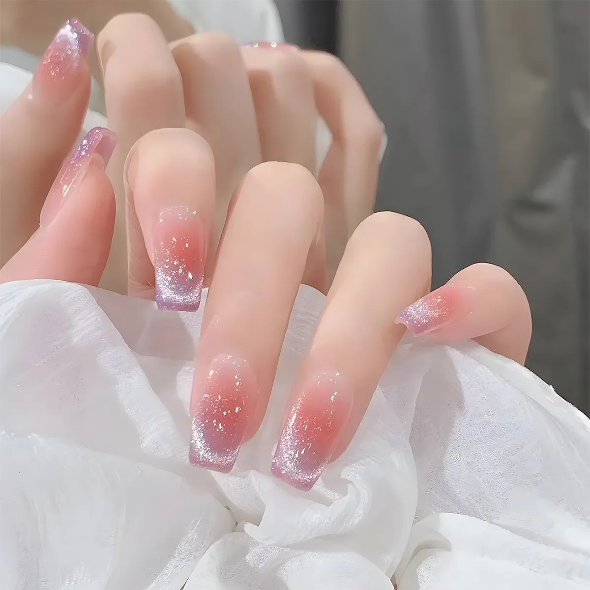 24枚入り スウィートブラッシャー キャットアイ つけ爪 ヌードカラー インスタイル ショートコフィン ジェントル フェイクネイル フルカバー ウェアブル マニキュアチップ