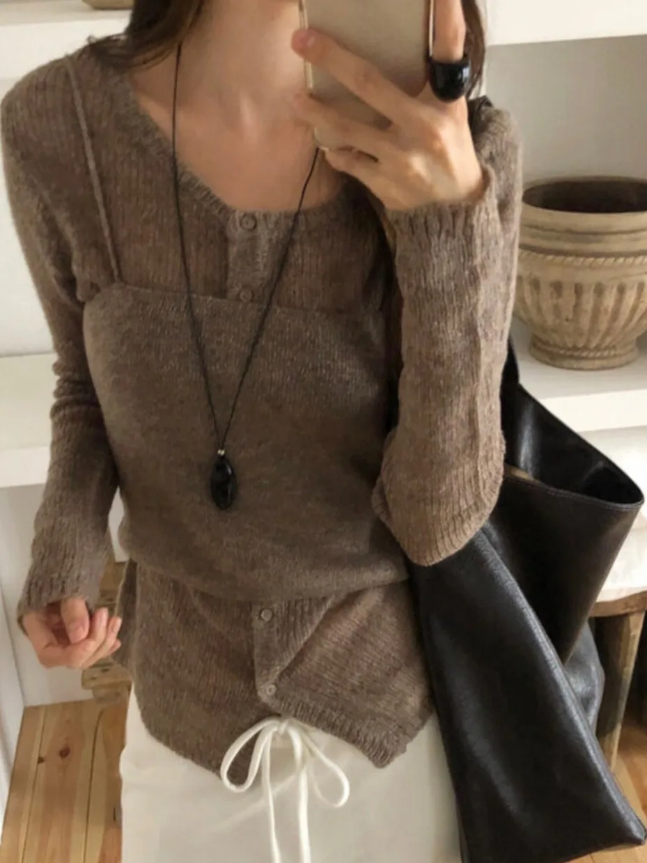 

Chic Autumn Knitted Pure Desire round Ne Button up Sweater with Strap Outerwear Layering Design Set for Women
