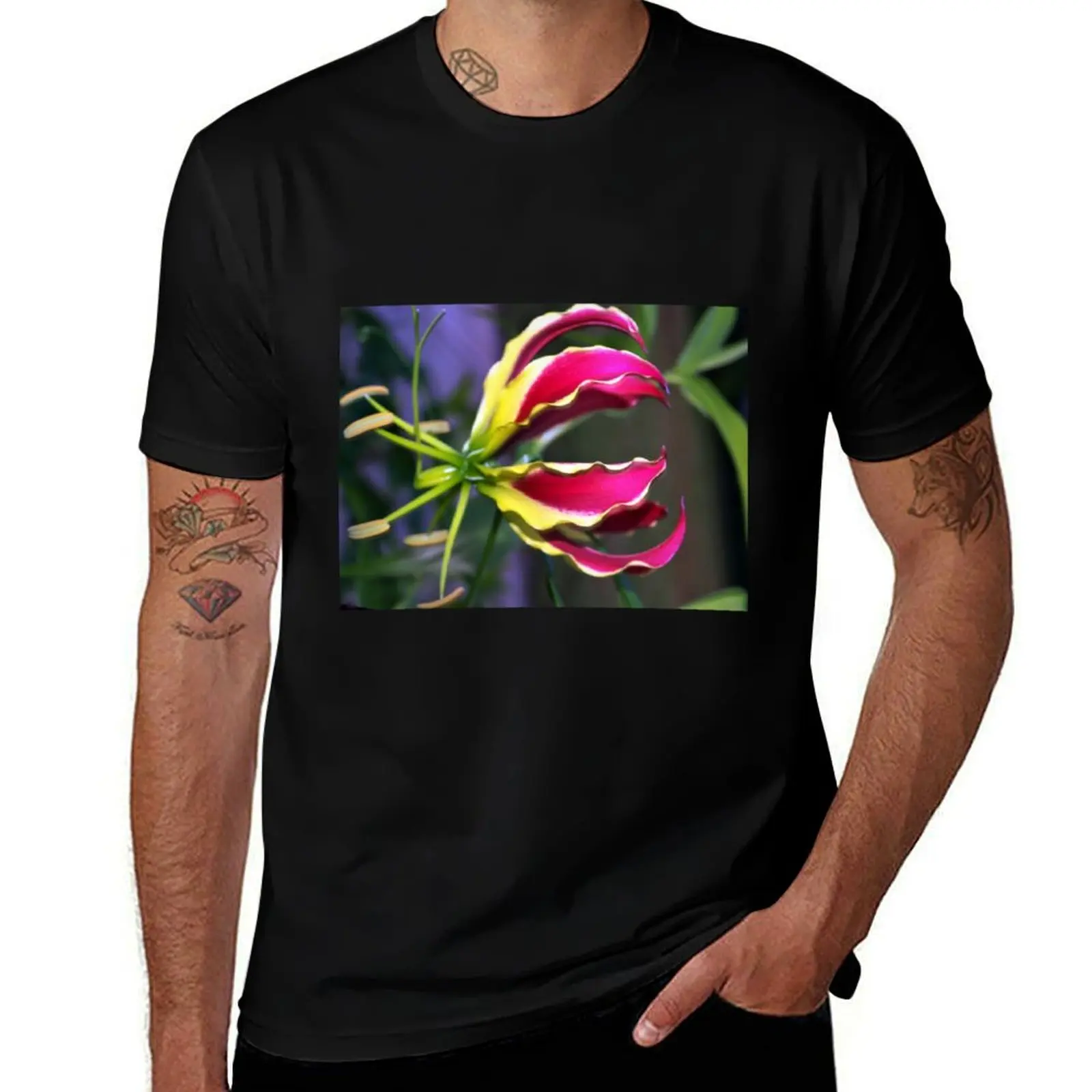 Gloriosa lily T-Shirt Large Size Casual Tee Shirt T-Shirt