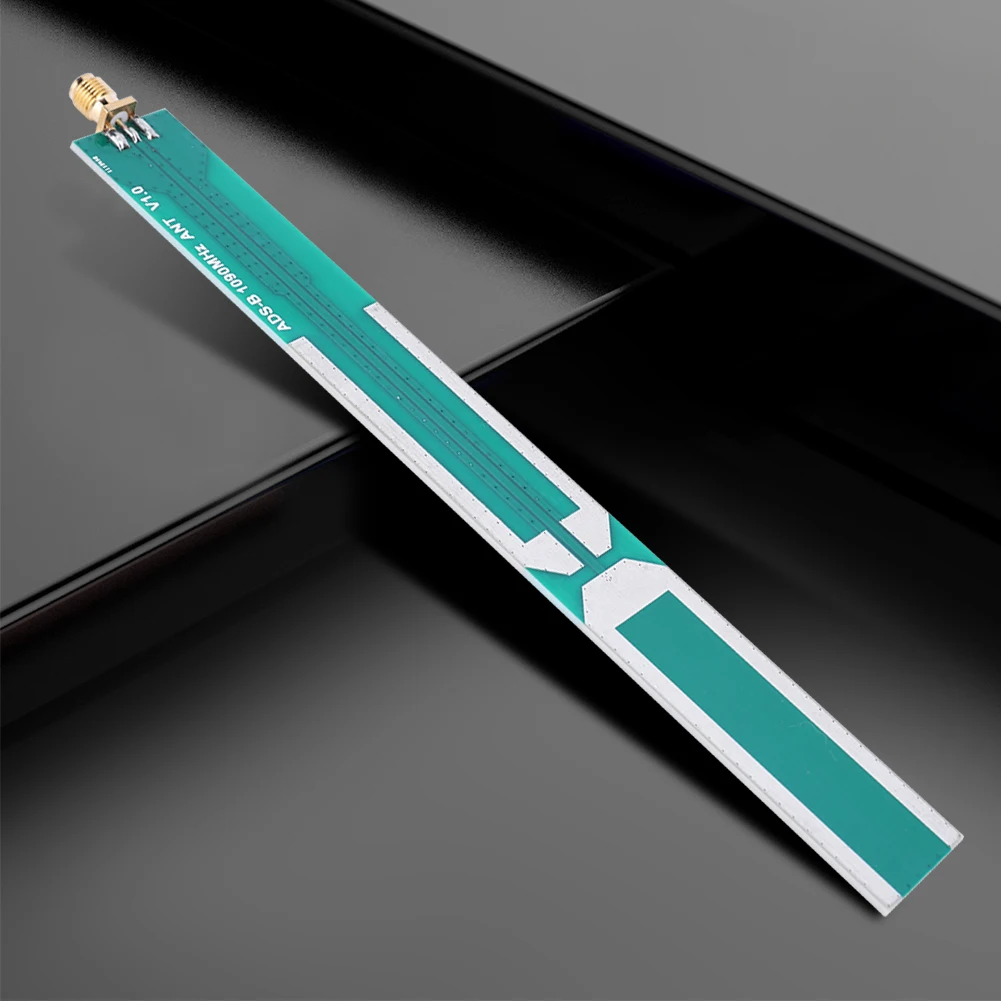 ADS-B 1090MHZ Active High Gain 2.5-5.5V 2.0dBi Standard Head Aerial SMA Receiving Antenna for Self-Made Aeronautic Expreiment