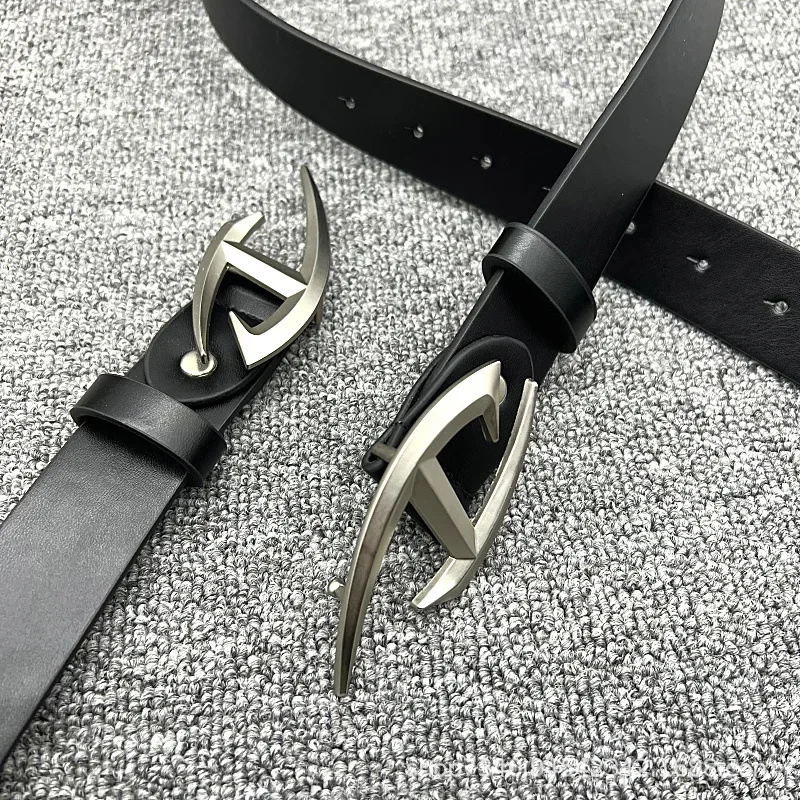 2024 Designer Retro Punk Irregular Metal Logo Bb Belt Denim Dresses Women Luxury  Gothic Emo Belt Jeans Y2k Belt Ceinture Femme