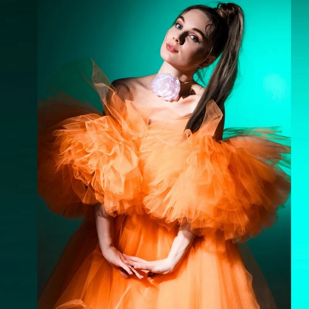 

Orange TUTU Tulle Girls Party Dress Off The Shoulder Chic Short Sleeves Knee Length Showergirl Dance Gowns Holiday Dress