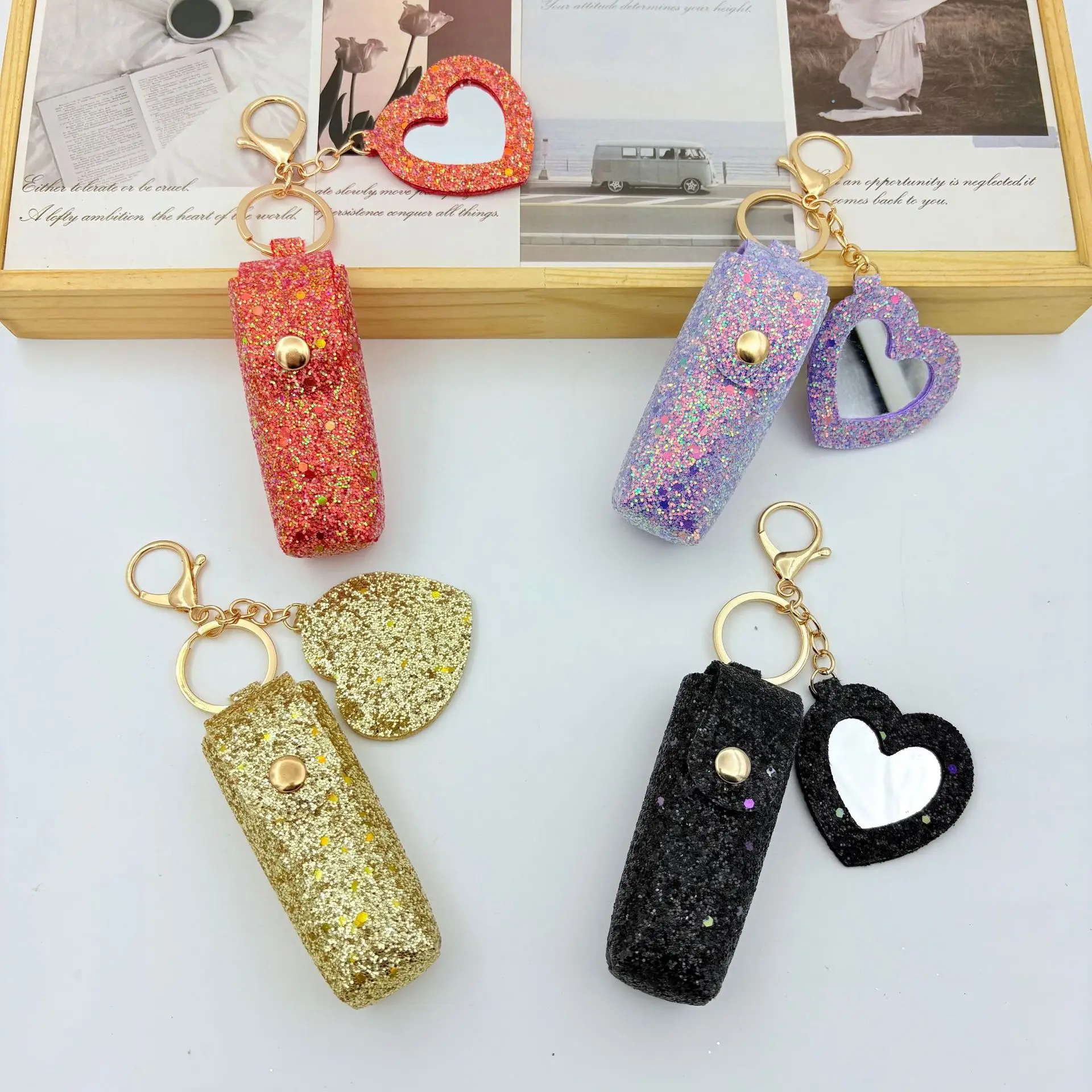 Lipstick Holder Keychain Bright Makeup Bag With Mirror Lipstick Protective Cover Soft Portable Lipstick Pouch For Daily Use