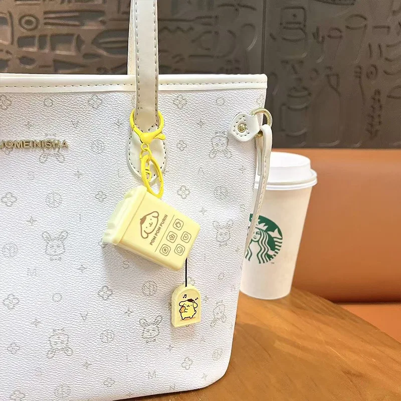 サンリオ漫画クロミゴミ箱プルアウトバウンシングドールキーホルダーペンダントデイリーバックパックパーソナライズされたファッションアクセサリー