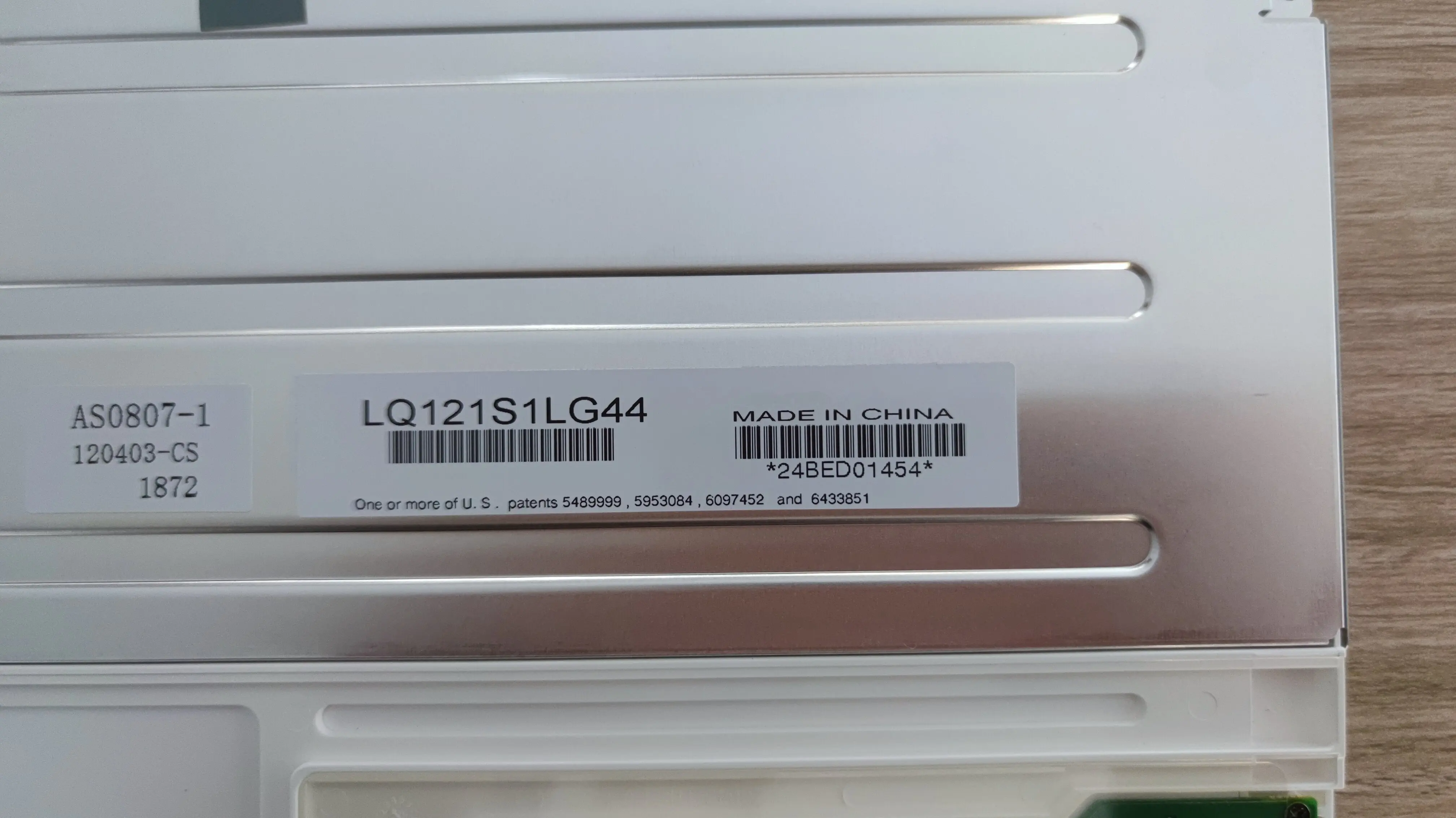 Imagem -02 - Brilho Display Industrial 800x600 Resolução Lvds Marca Original Lq121s1lg44 Lq121s1lg41 Lq121s1lg42 121.1-polegada