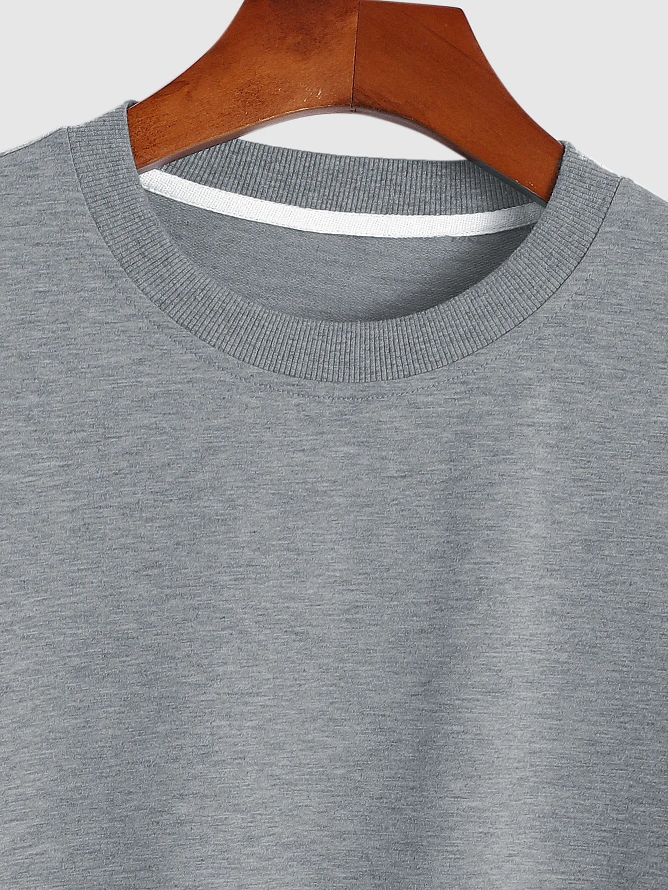 Ensemble sweat-shirt pour hommes, combinaison multicolore rouge et vert, cadeau d'arbre de noël, lanternes et flocons de neige, vêtements de maison décontractés