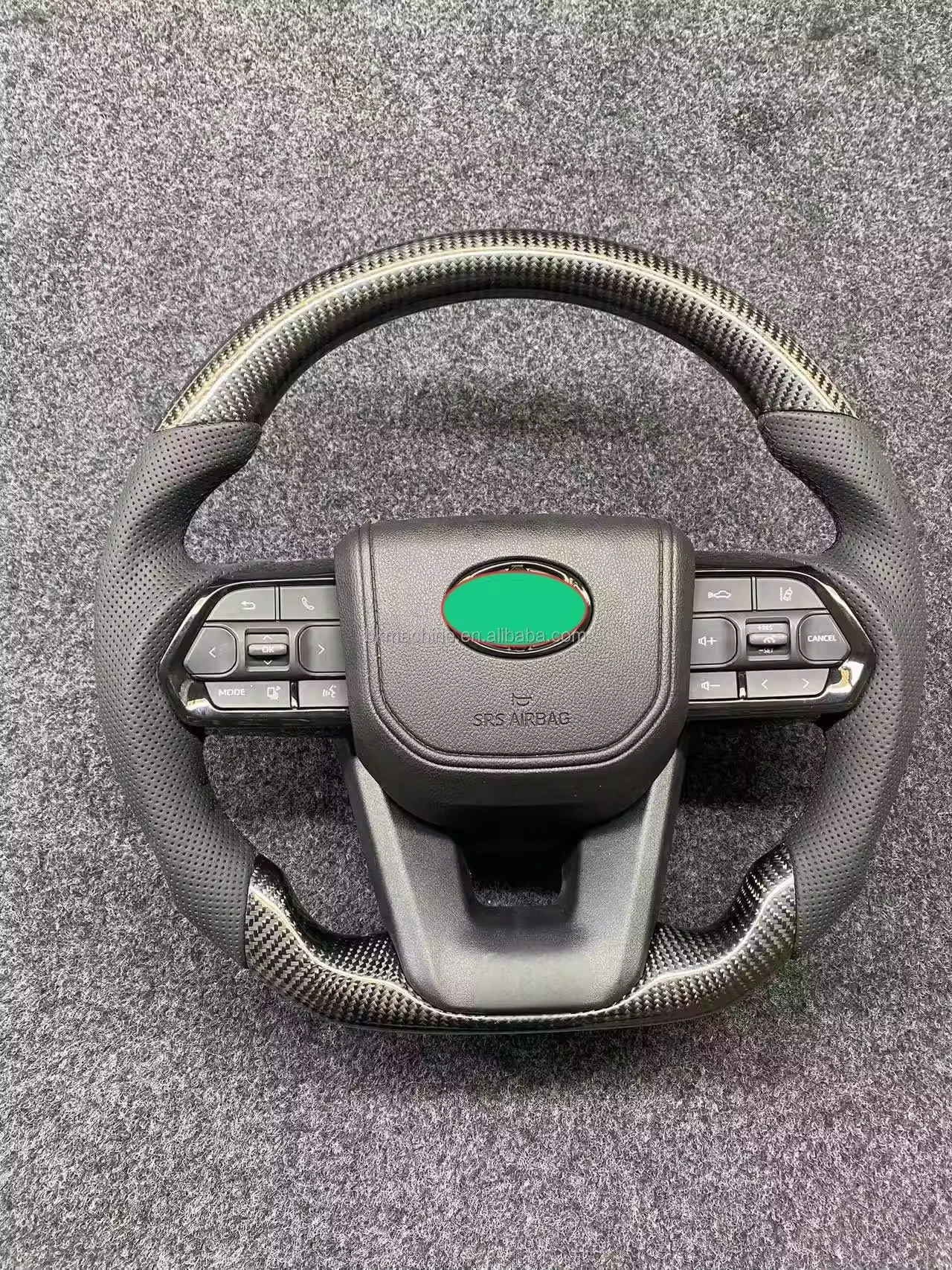 عجلة قيادة جلدية من ألياف الكربون لتعديل النمط الرياضي لسيارات LC300 Hilux Fortuner Land Cruiser GR تناسب كورولا #5