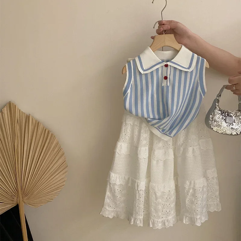 

Girls' Korean sleeveless striped sleeveless top 2025 splicing solid color versatile half skirt stylish two-piece set
