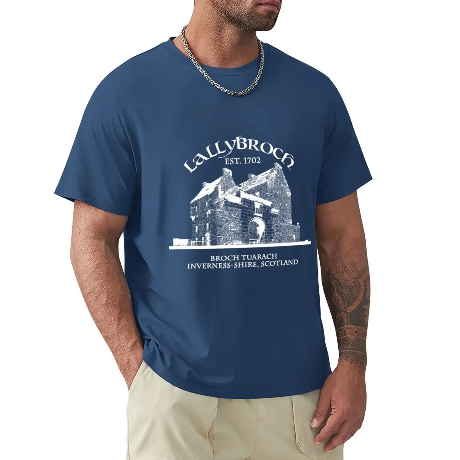 Lallybroch Outlander WHITE T-Shirt funnys Aesthetic clothing new edition men clothings