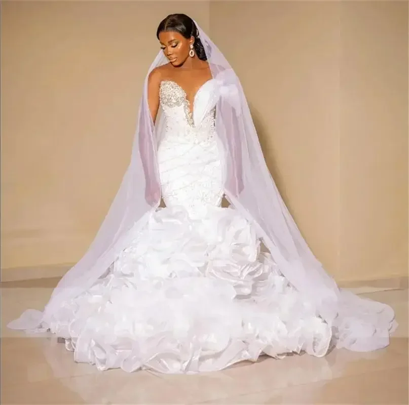 Personalizado africano sereia contas apliques vestidos de casamento vestido de noiva trem varredura organza em cascata babados vestido de noiva