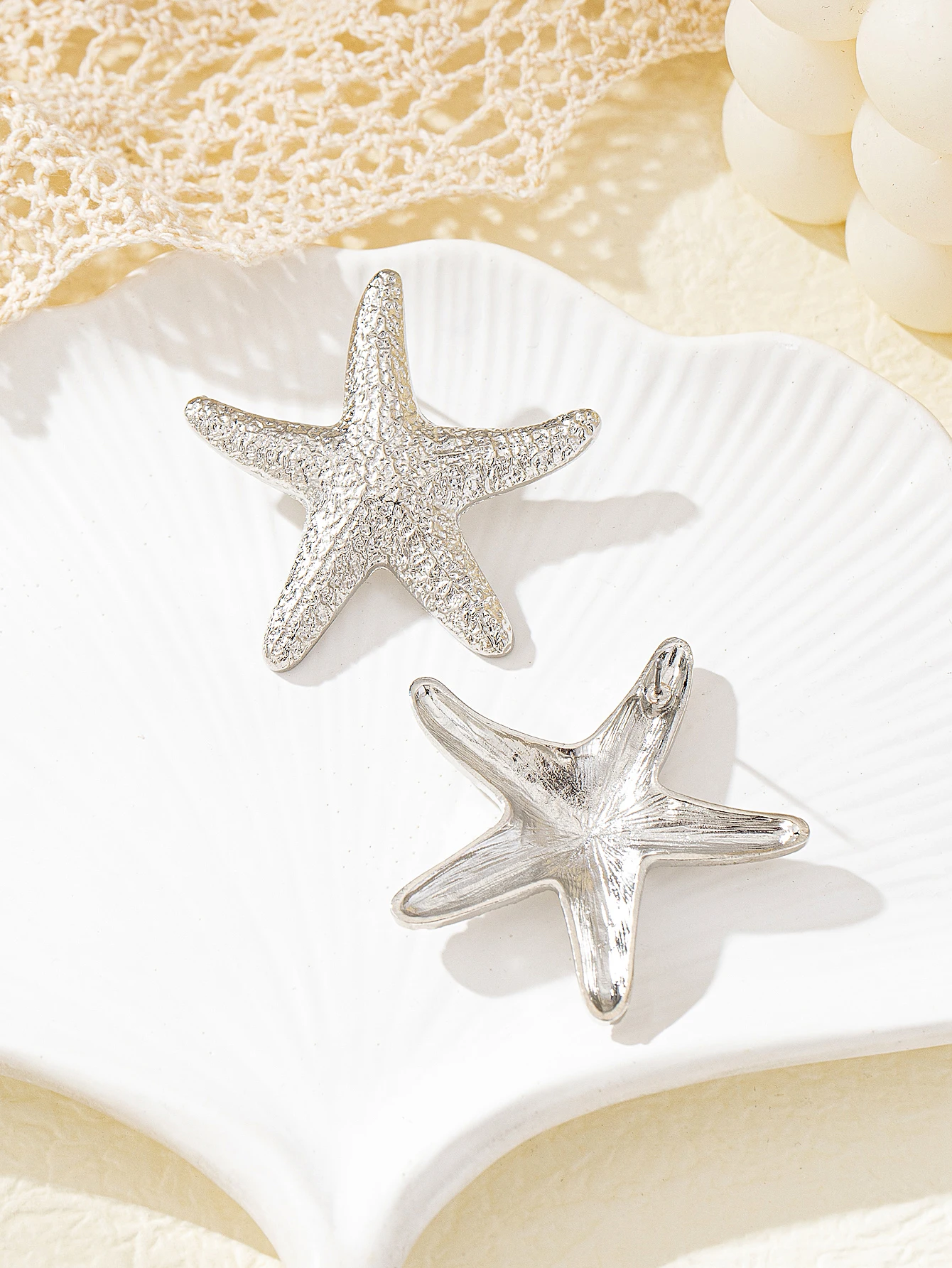 1 pair of summer Sea Tie classic ins Wind starfish stud earrings