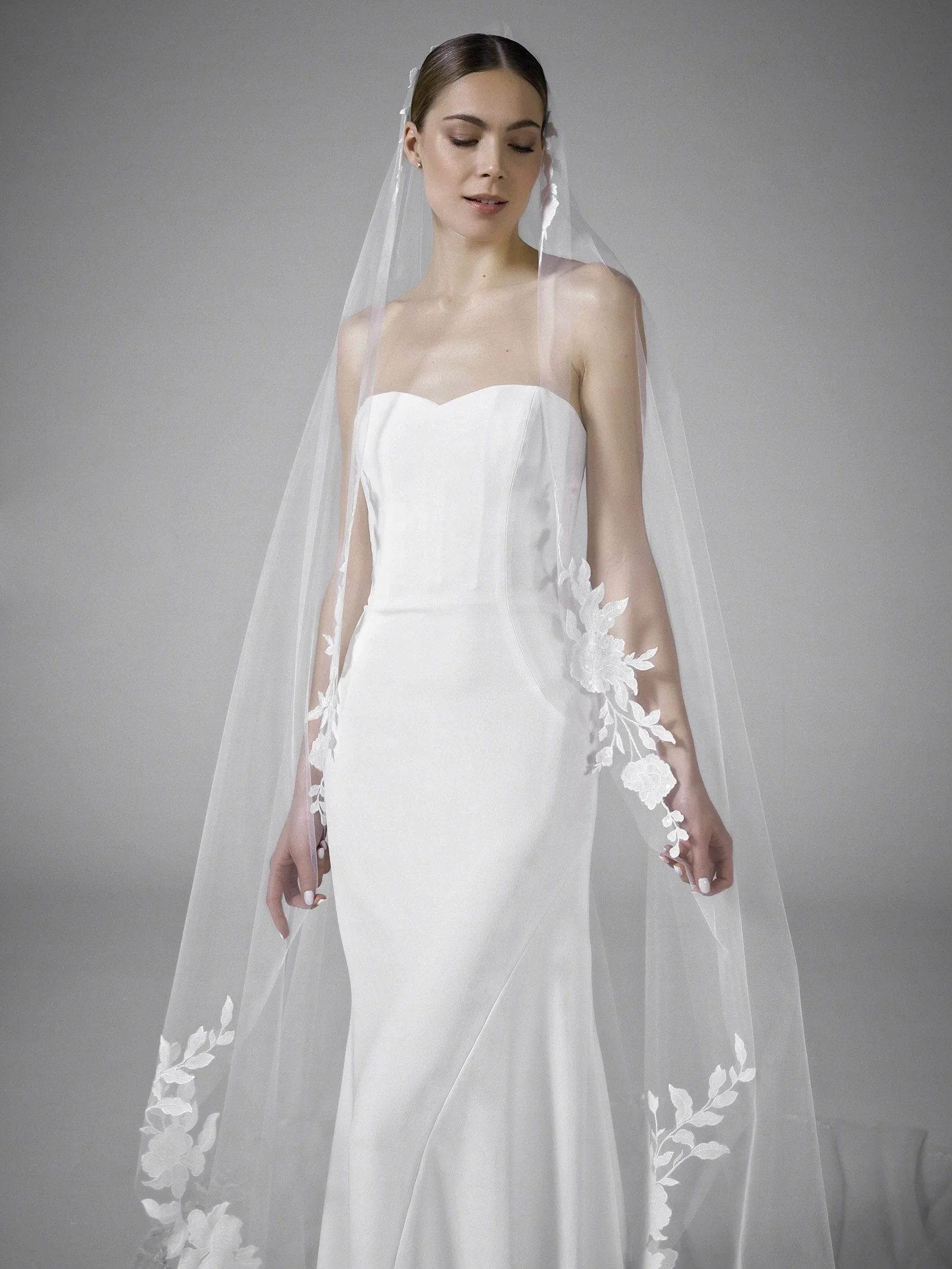 

3m Wedding Veils One Layer Sequined Bling Lace Appliques Bridal Veil with Comb Bride Headpiece Women Accessories