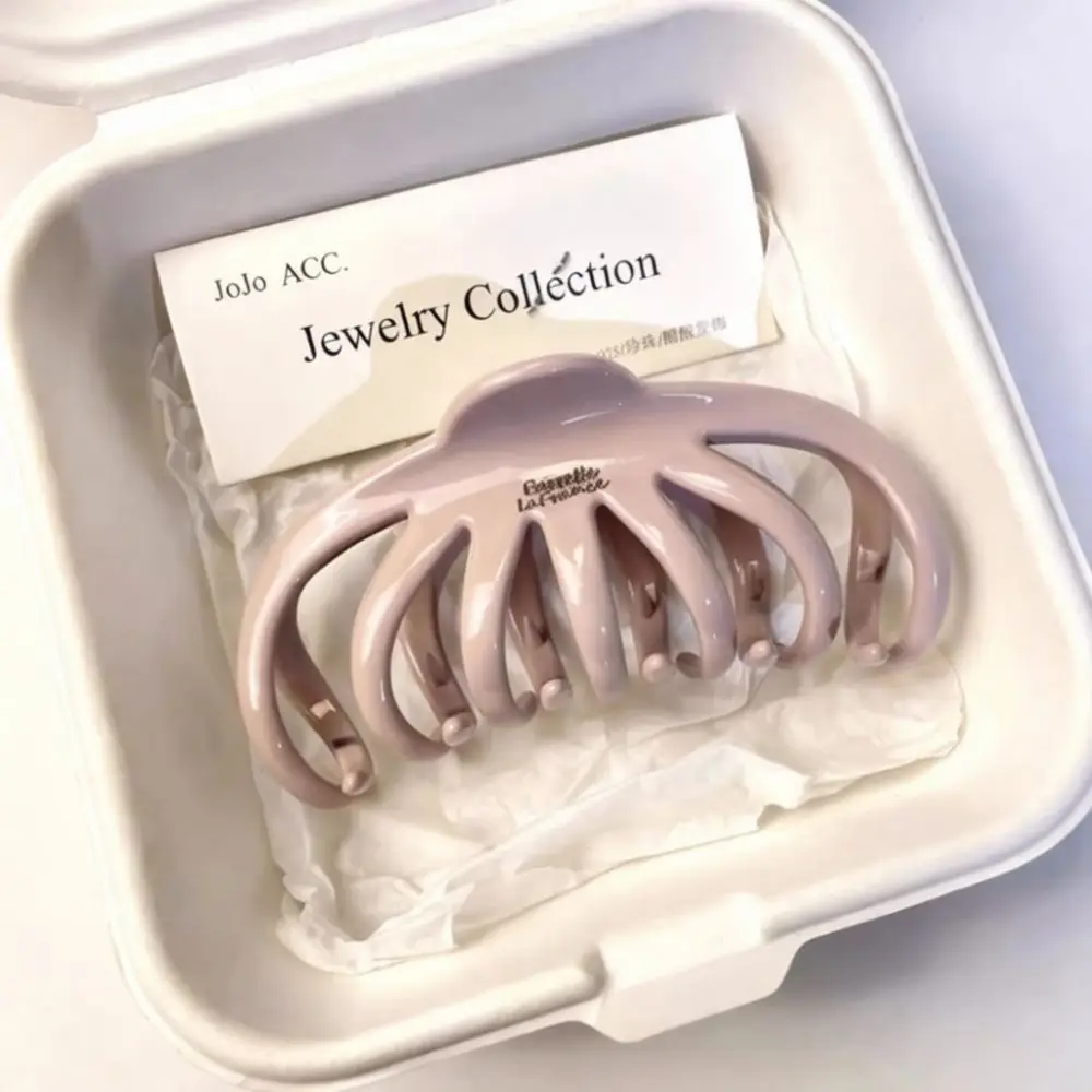 Modern Vintage Wave Hair Claw Large Shark Clip Elegant Matte Resin Ponytail Accessory Daily Styling Tool For Thick Hair Women