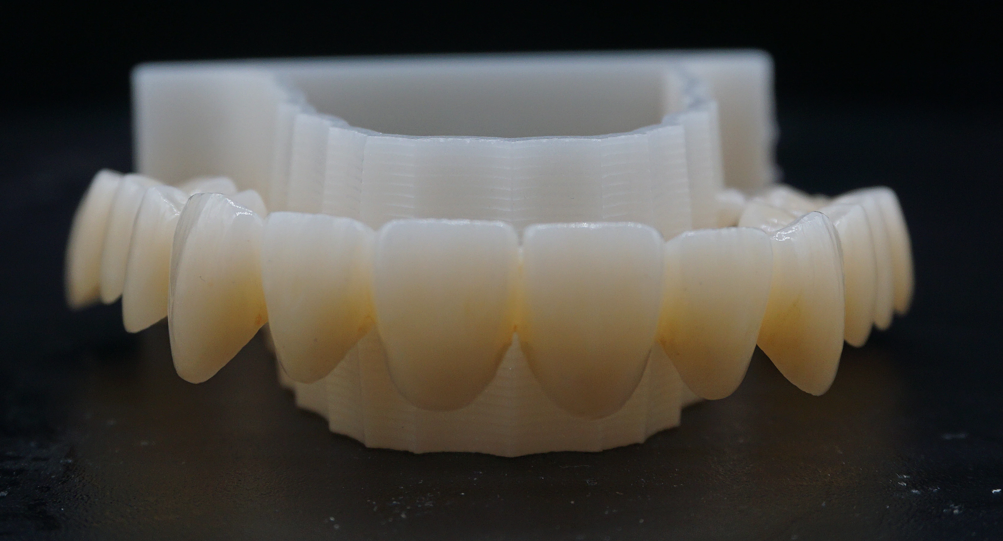 Zirgem 4D pro كتل أسنان زركونيا متعددة الطبقات شفافة عالية 43%-57% قوة عالية 700-1200MPa لطحن الأسنان CAD/CAM #3