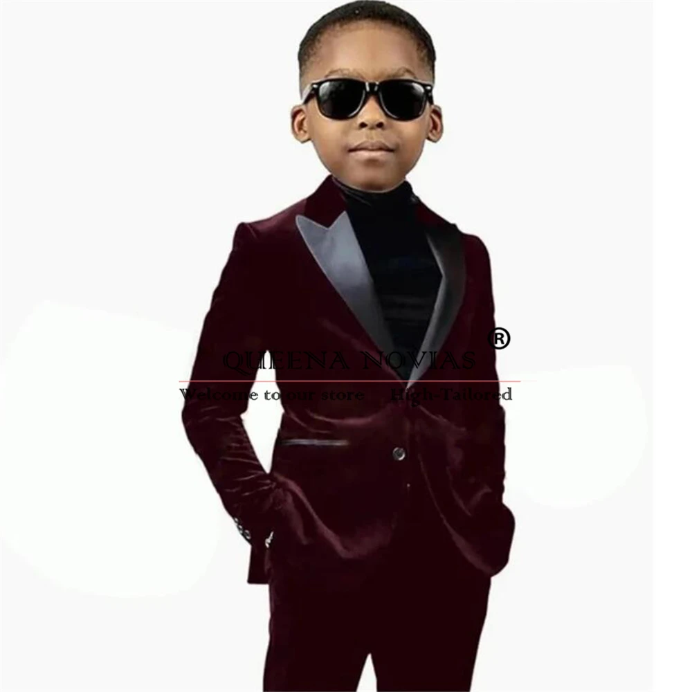 Burgundy Velvet Boy's Suits For Wedding Black Peak Lapel Prom Blazer Kids Birthday Party Tuxedos Customized traje formal niño