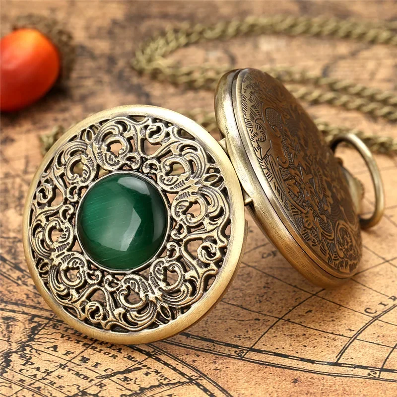 Old Fashion Classical Green Crystal Engraved Flower Case Men Women Quartz Analog Pocket Watch Necklace Sweater Chain Collectable