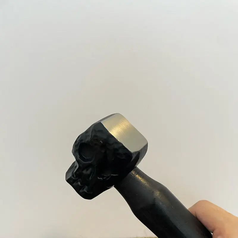 手鍛造屋外ハンマー大工キャンプ建設ハンマー頑丈で安定した自己防衛ハンマー木工ハンドツール