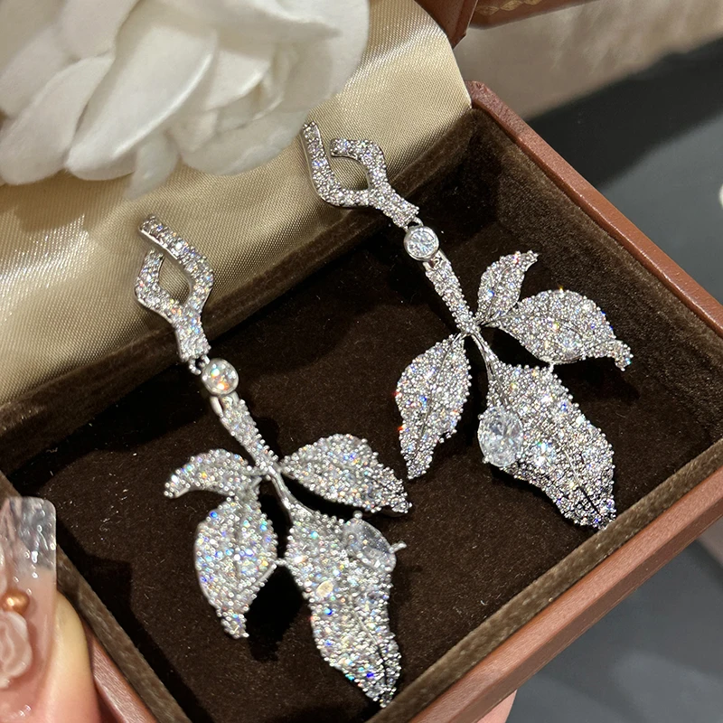 Luxury large elegant leaf studded earrings super glitter exaggerated french romance wedding banquet jewelry