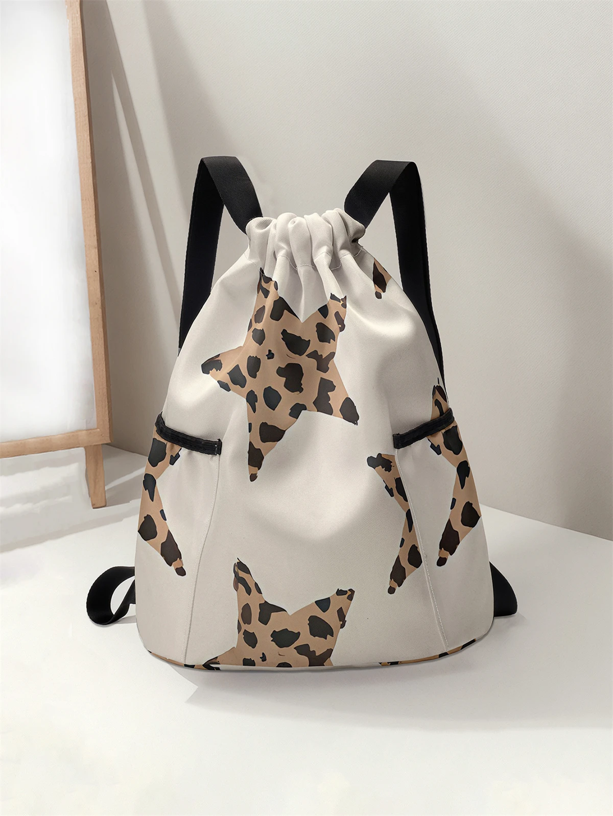 

Leopard Star Pattern Drawstring Backpack - Large Capacity Durable Fitness Bag, Adjustable Shoulder Straps, Sports Beach Backpack