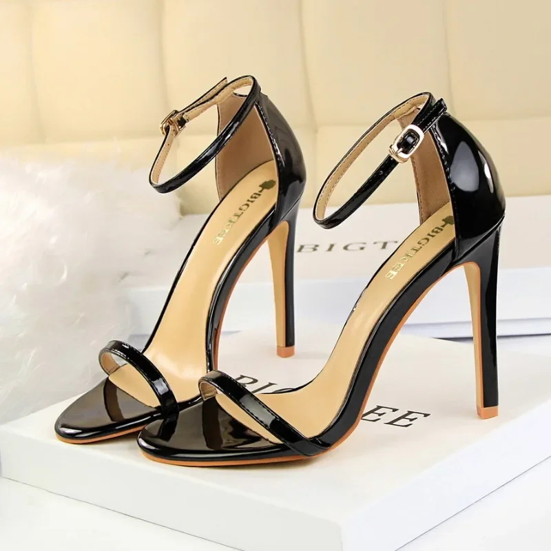 

Women 8cm 11cm High Heels Sandals Gladiator Platform Strap Glossy Leather Pumps Lady Low Heels Party Shoes