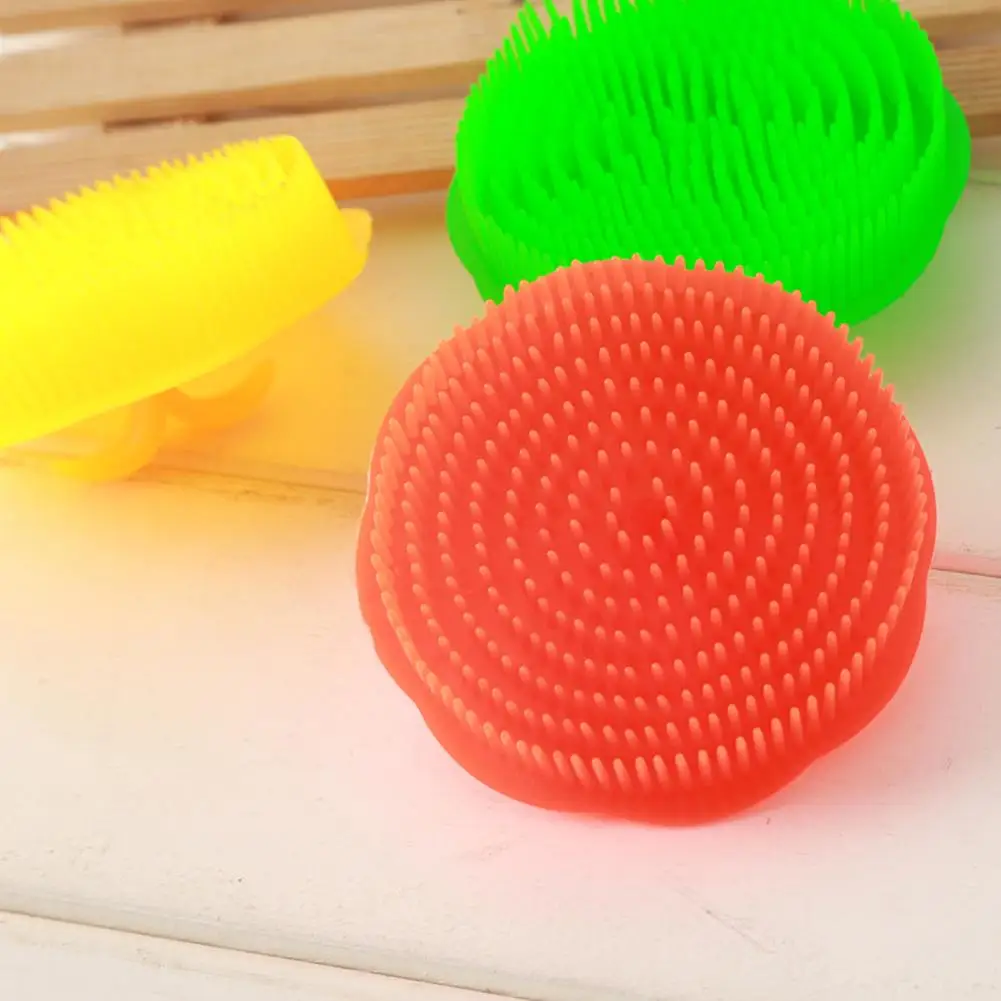 Pettine per il lavaggio dei capelli in Silicone massaggio alla testa Shampoo rotondo portatile pettine per cuoio capelluto spazzola per capelli cura bagno spazzola per massaggio prodotti B A9C6