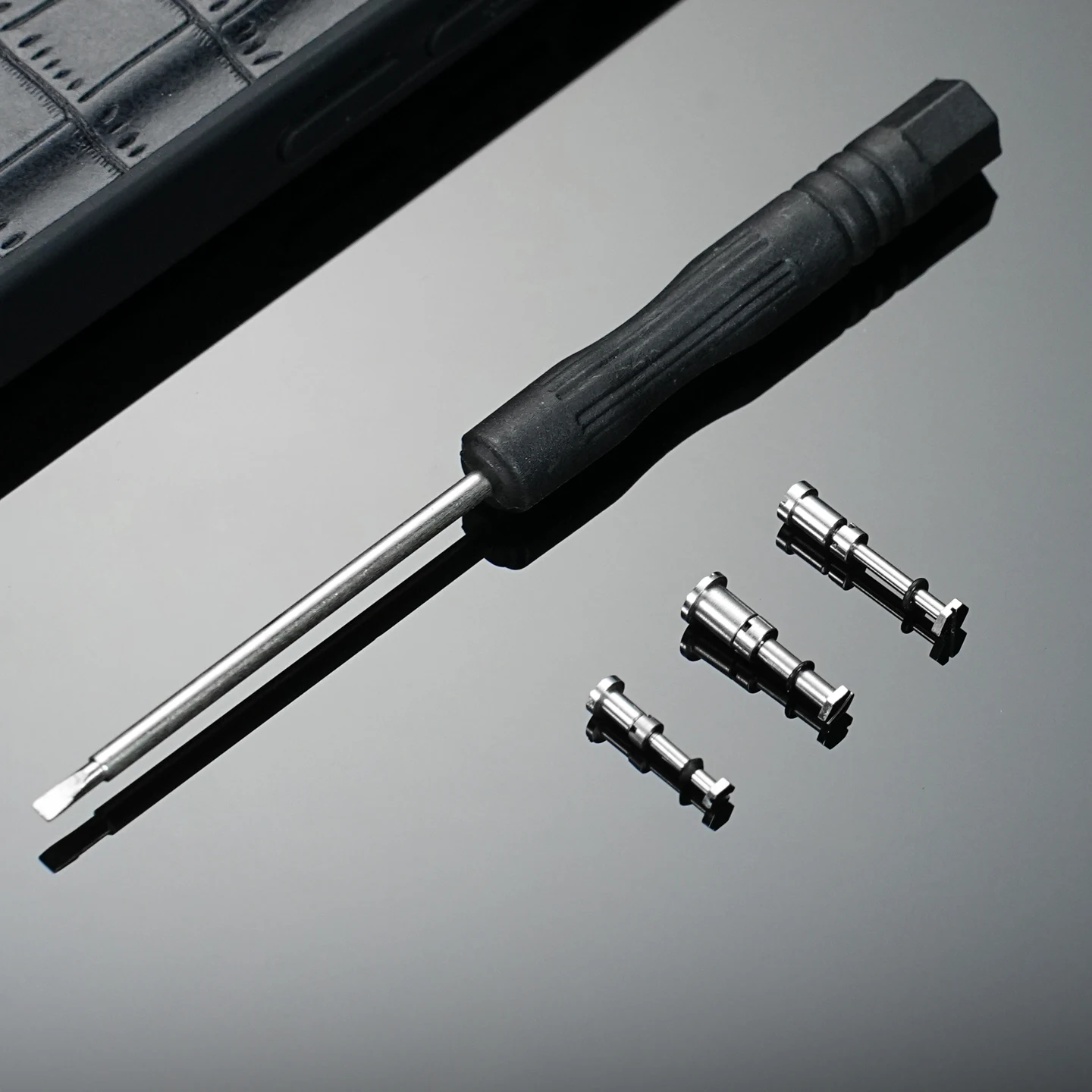 Stainless steel screws for AP - Audemars Piguet Watch Royal Oak review and price