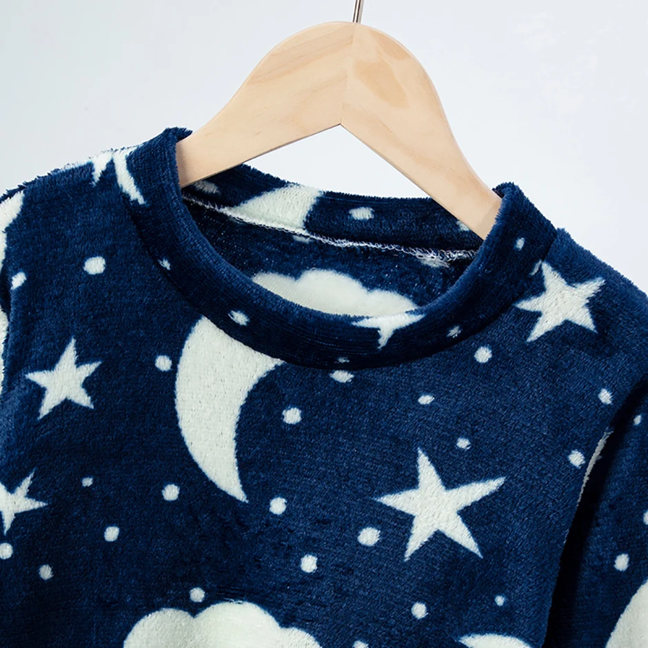 2-teiliges Kinder-Herbst-/Winter-Flanell-Modedruck-Set für Mädchen, herzwarmendes Rundhals-Top, T-Shirt, weiche Fleece-Hose für Jungen – Detail 19