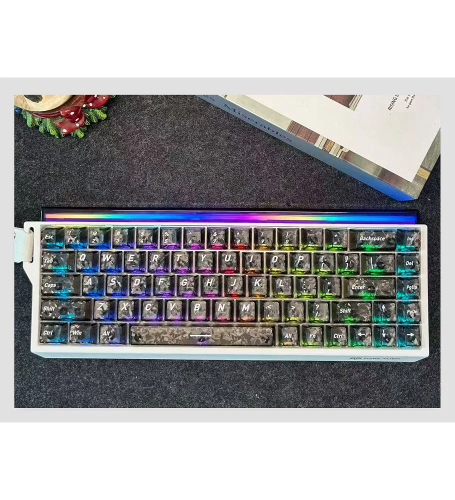 Black transparent carbon fiber wooting personalized keycap is engraved to fit from ace68 keys 87 keys 108 keys
