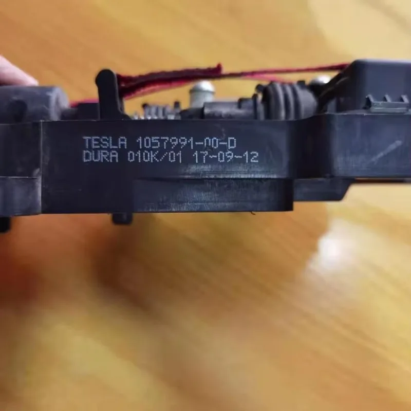 XiOriginal Used Car Parts Front Trunk Lid Lock Actuator For Tesla Model X Hood Latch