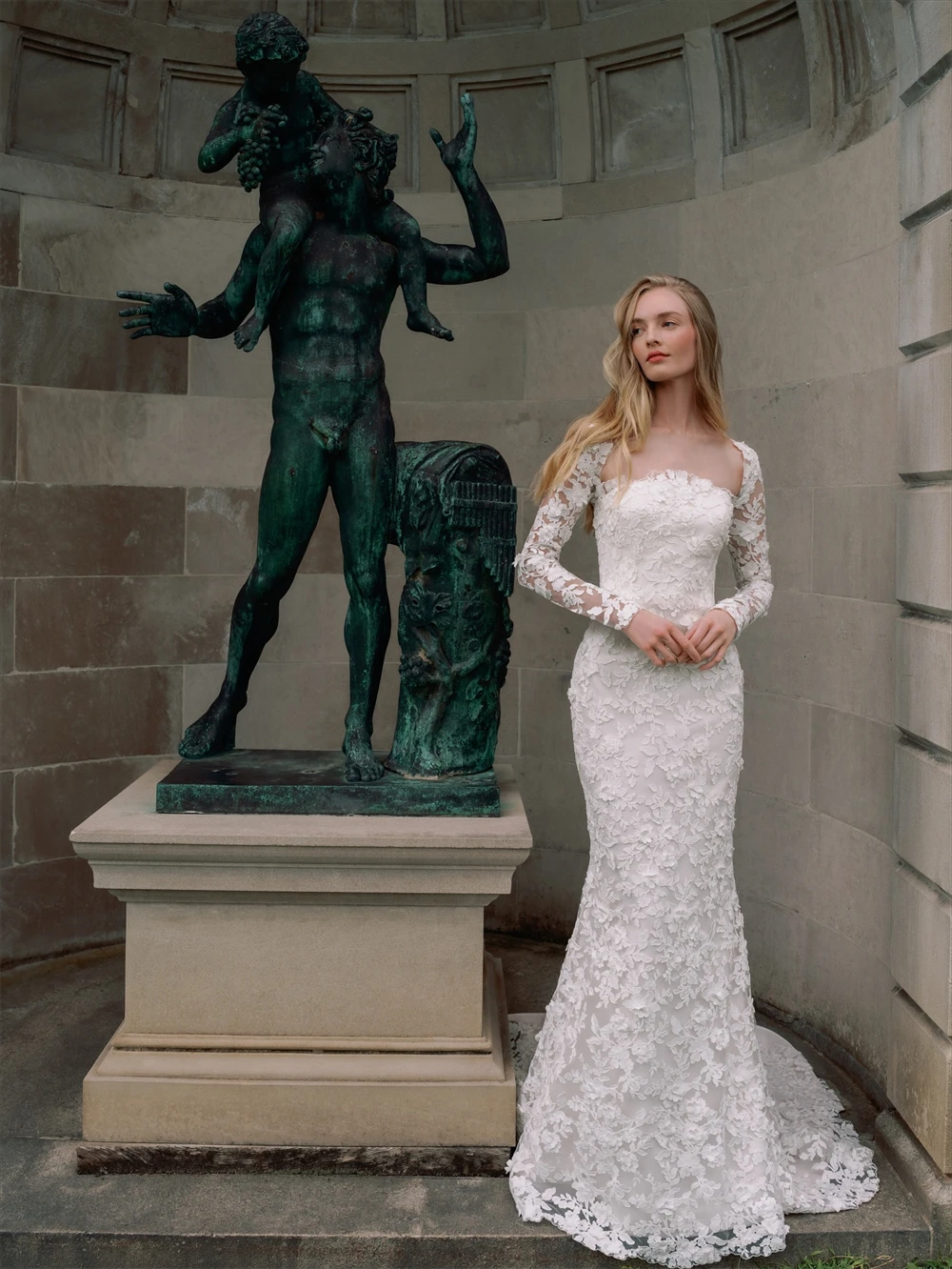 فستان زفاف دانتيل أبيض ناعم مخصص بياقة مربعة وأكمام طويلة زي العرائس ناعم حورية البحر ذيل محكمة رداء de mariée #1