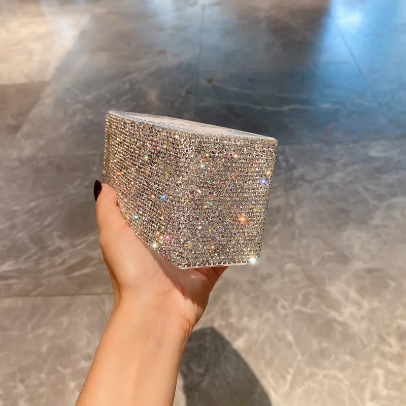 High-grade acrylic cosmetics storage box artificial diamond dresser desktop skin care product cell storage box