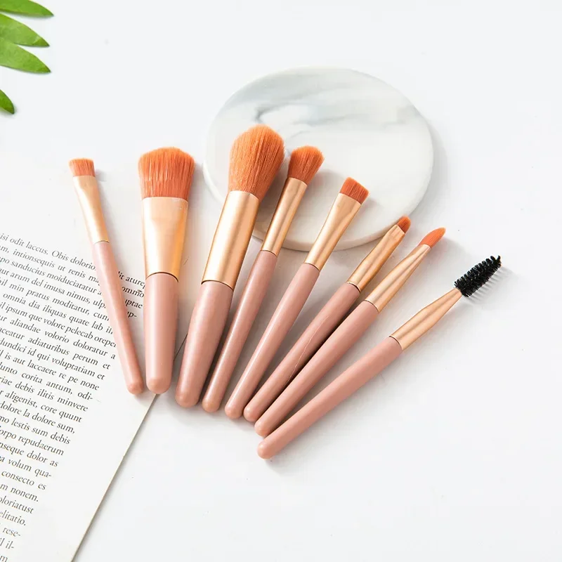 8Pcs Mini Travel Portable Soft Makeup Brushes Set Eye Shadow Foundation Powder Eyelash Lip Concealer Blush Make Up Brush Set