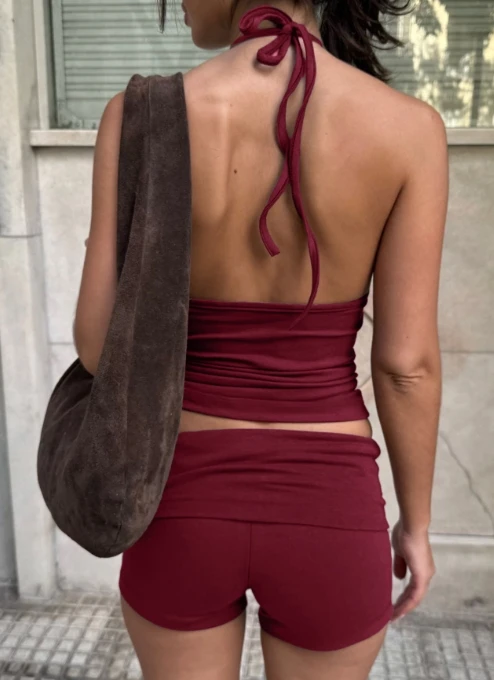 Celana Pendek Wanita 2025 Mode Musim Panas Y2K Gaya Minimalis Gadis Populer Olahraga Yoga Leher Menggantung T-Shirt Celana Pendek Wanita Dua Potong Set