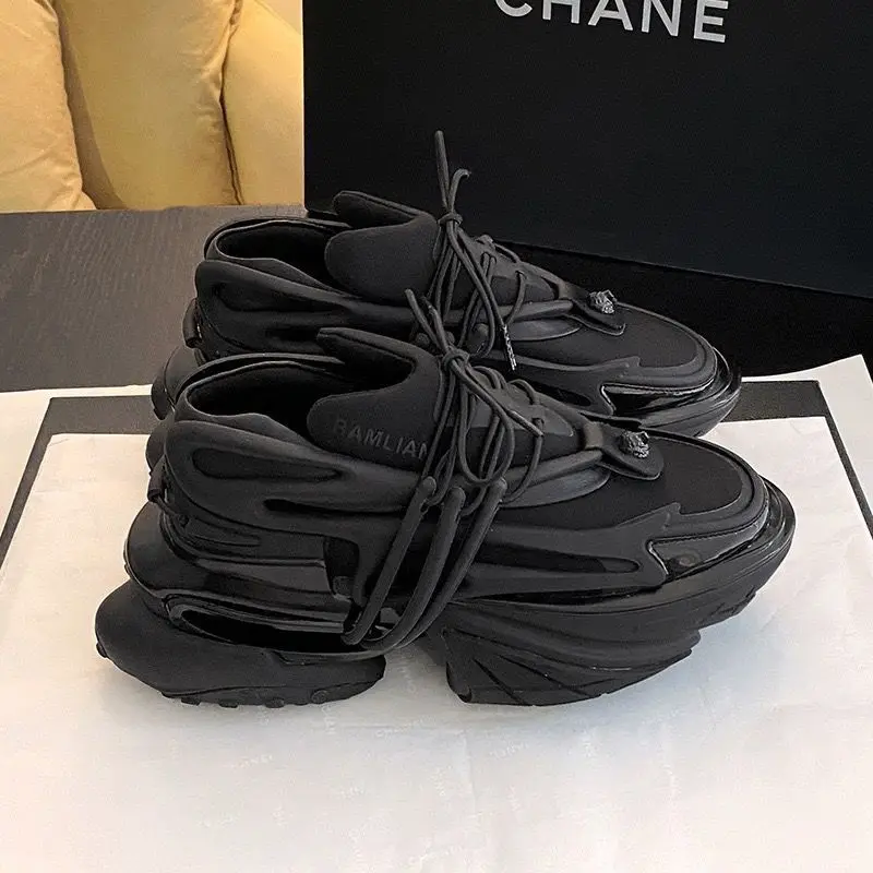 

2025 Hot Mens Running Shoes Designer Walking Joggers Unisex Luxury Brand Sneakers Women's Thick Sneakers