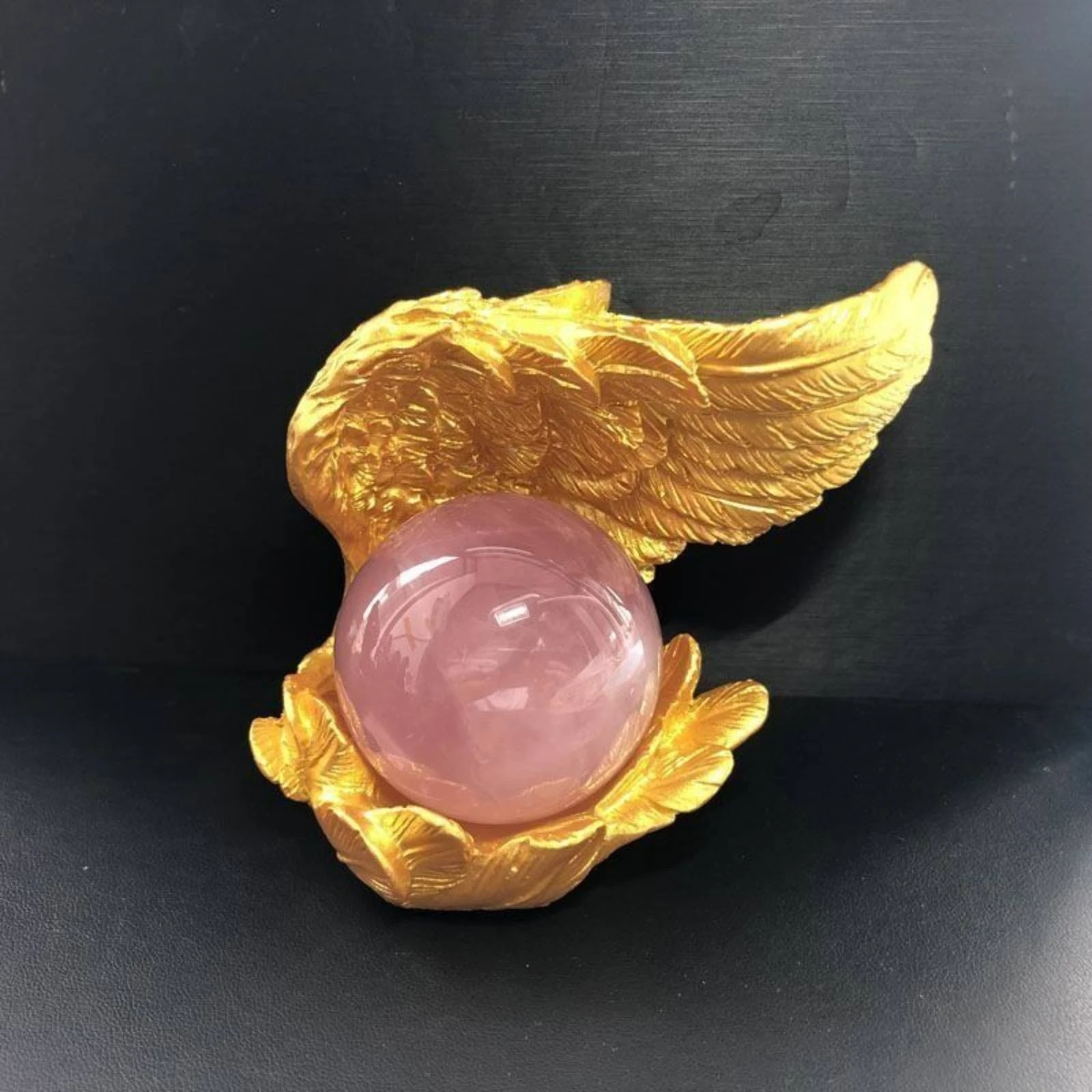 

Angel Wing Ornament Holder Layered Feather Cradle Ornament Shell Bowl Holder Sturdy Home Decoration Stable Base