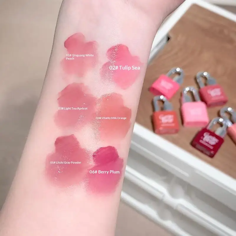 게게 베어 3g 락킹 하트 스위트 컬러 워터 글로스 립 글로스-생생한 색상, 쉽게 바르고 지속력이 없는 보습 효과