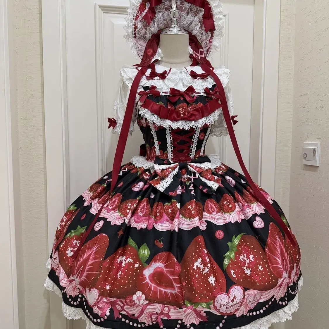

【 Strawberry Story 】 Lolita Cute JSK Strap Dress New Summer Festival Party Date Dress