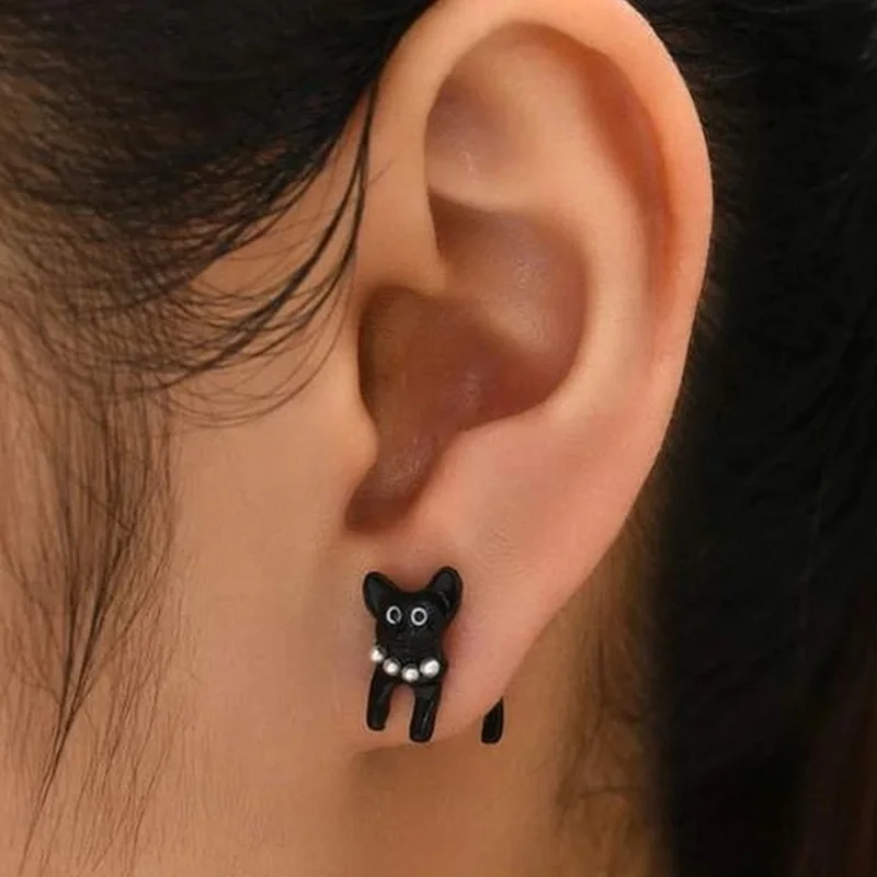 Cute Cartoon Animal Kitten Stud Earring For Women Drip Oil Black White Cat Earrings Teenagers Girls Funny Jewelry Accessories